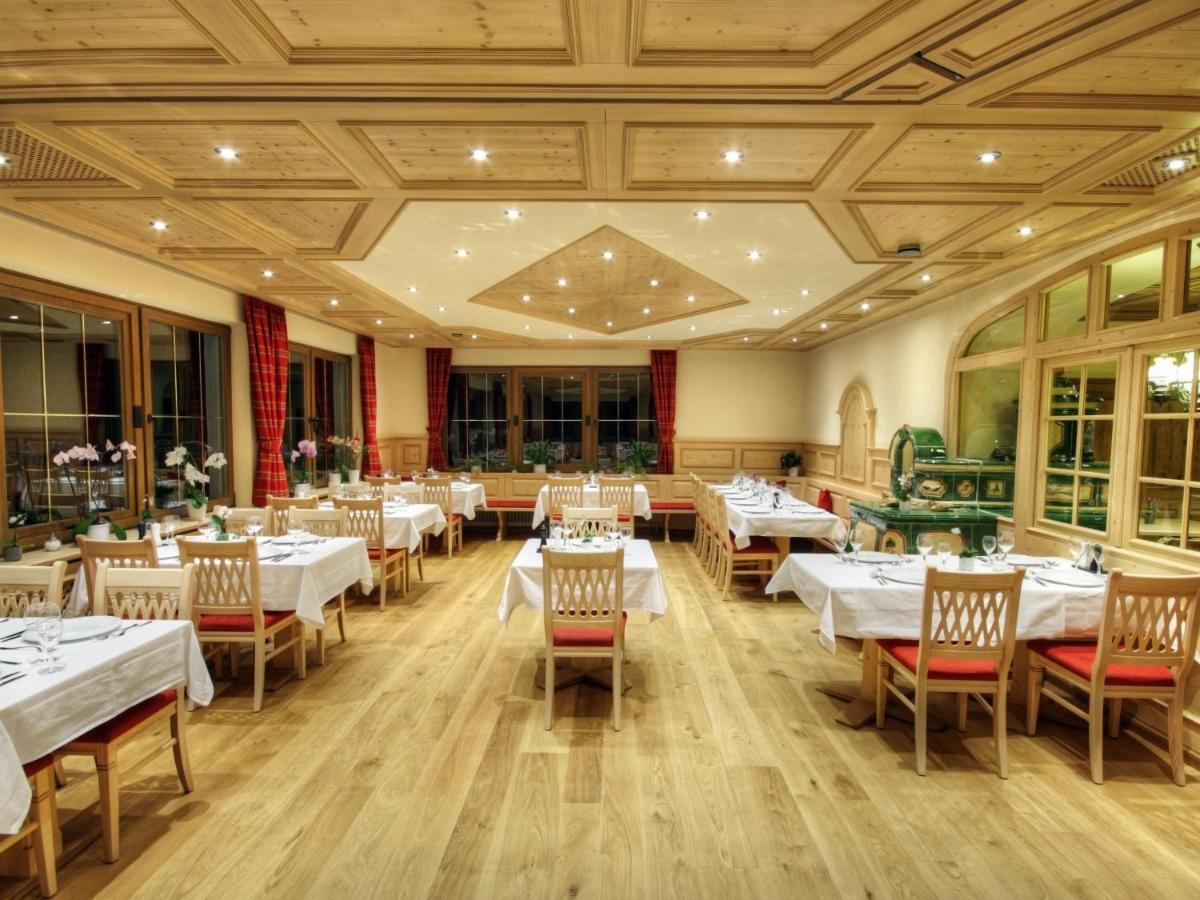 Hotel-Gasthof Neumuehle Kreenheinstetten Bagian luar foto