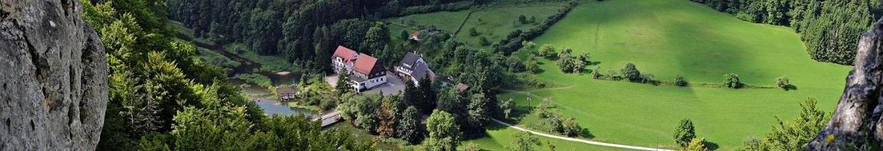 Hotel-Gasthof Neumuehle Kreenheinstetten Bagian luar foto